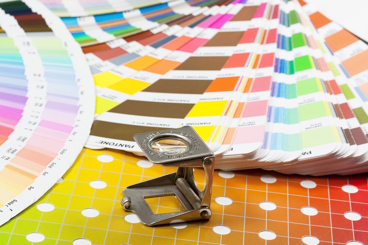 magnifying-glass-541625_1280-2